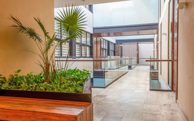 Exclusive 5th Ave Apt with Private Pool