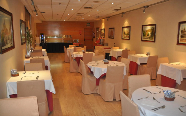 Hotel Infanta Mercedes