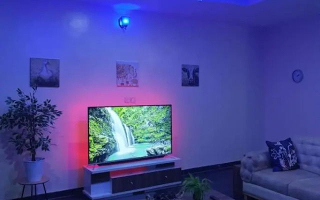 ORCHID House Stylish 3BDR Terrace Duplex Free WiFi DSTV