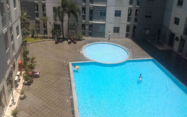 Apartments Gunawangsa Manyar Tower B