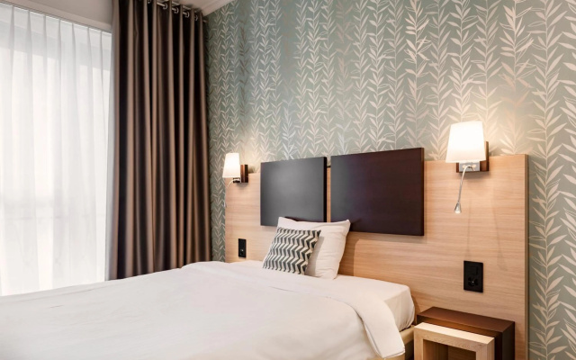 Hotel Suisse – Guest Rooms – Geneva