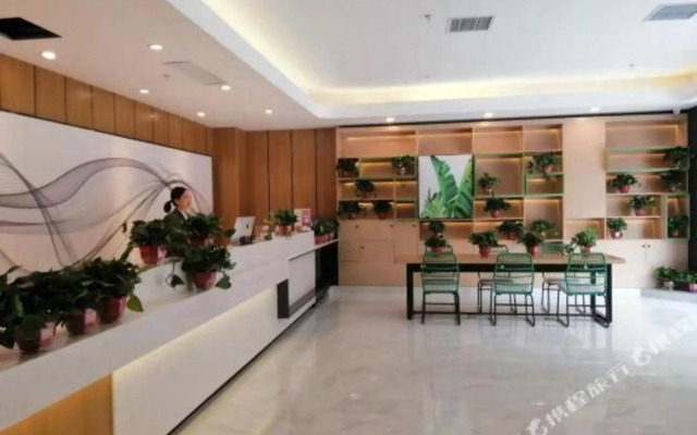 Thank U Hotel(Longshouyuan Metro Station)