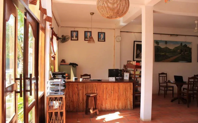 Earthwalkers Guesthouse