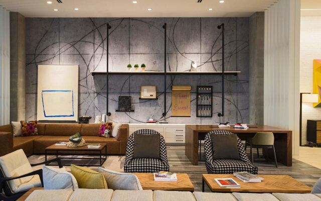 Renaissance Atlanta Airport Gateway Hotel