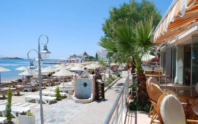 Erta Soyak Beach Otel