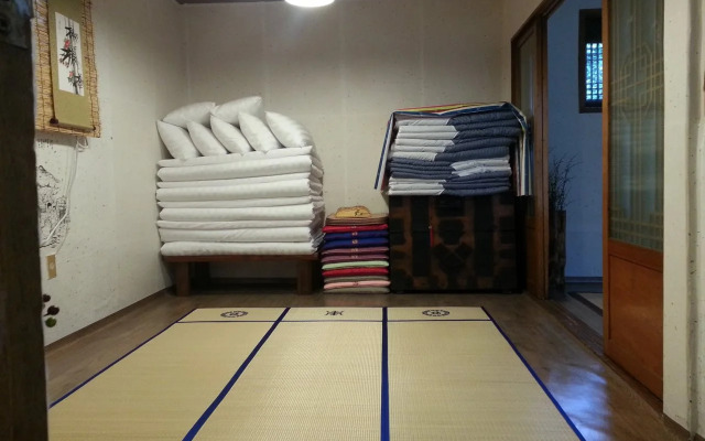 Korean Traditional House - Pungkyung