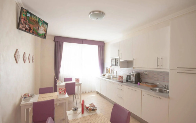 Rome King Suite