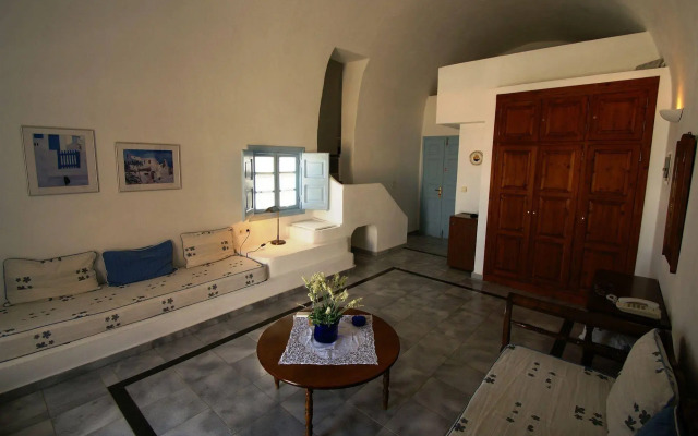 Aethrio Sunset Village