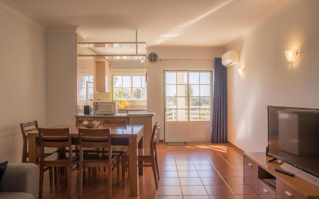 B33 - Praia do Vau Apartment