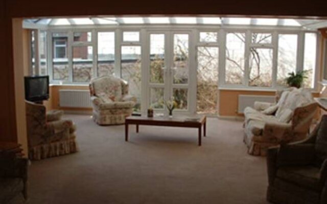 Alabare Guest house