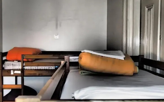 LxCorner Hostel