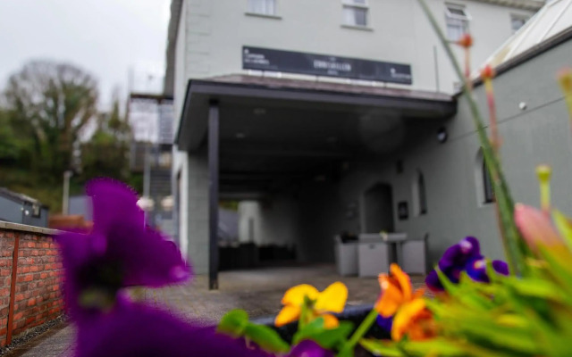 The Enniskillen Hotel and Motel