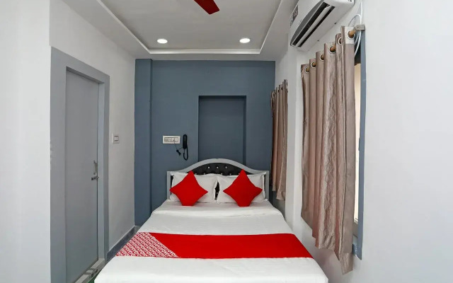 Upasana Guest House By OYO Rooms
