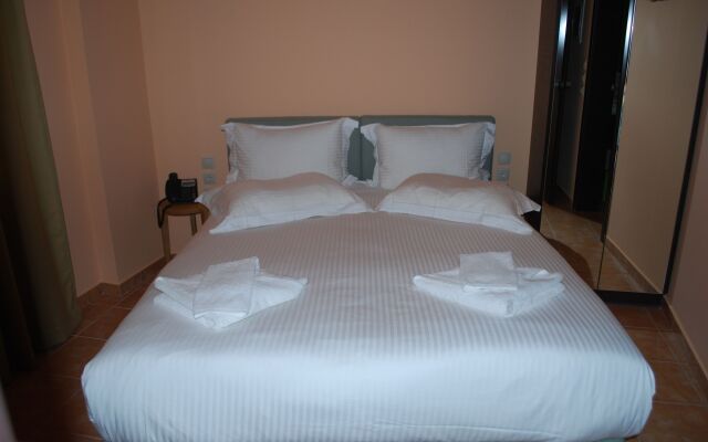 White Lotus Luxury Accommodation