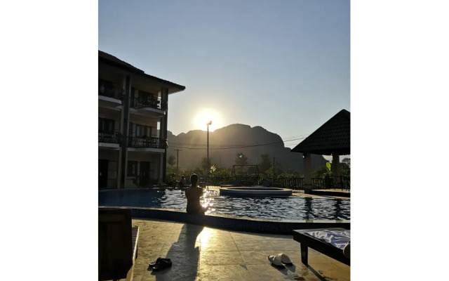 Diamond Resort Vang Vieng