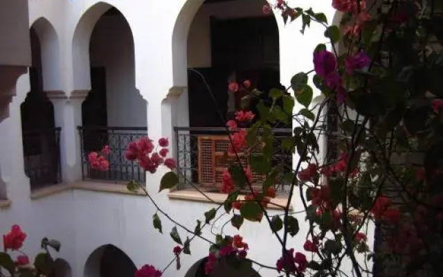 Nadir Home Riad