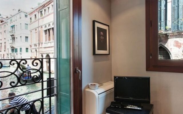 LMV - Exclusive Venice Apartments