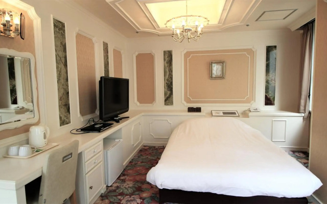 Royal Hotel Shinokubo