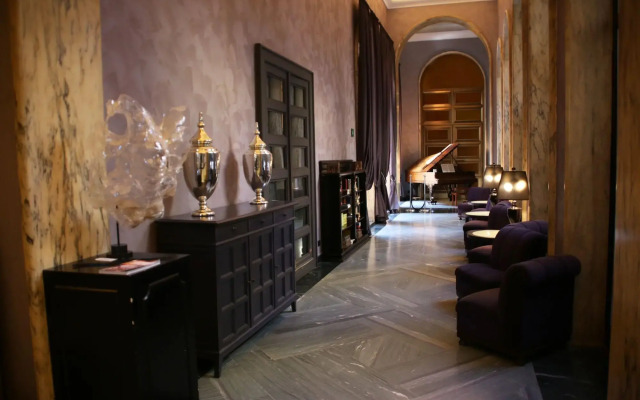 TH Roma - Carpegna Palace