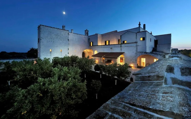 Masseria Lamacoppa Exclusive Estate Near Ostuni