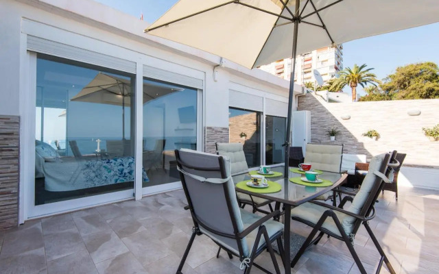 Seashore Bungalow Stunning