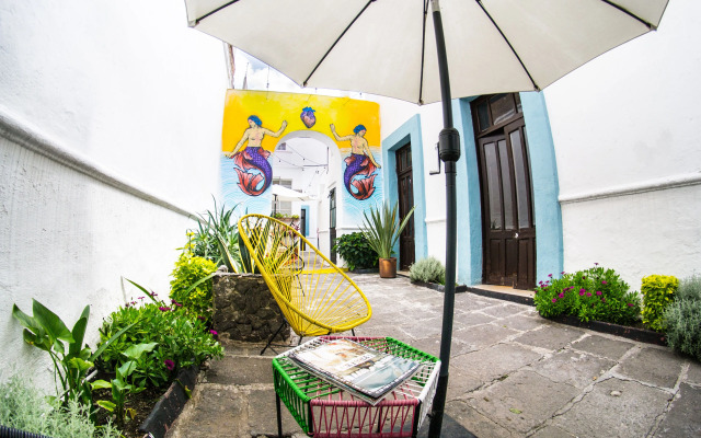 Gente de más Bed & Breakfast