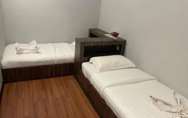 SPOT ON 90367 7 inn Semporna