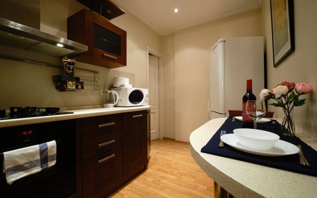 Апартаменты Center City, Малая Садовая