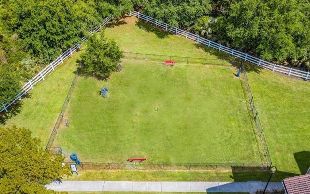 Kasa Wellington South Florida