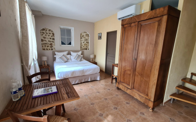 Hotel La Bastide St Bach