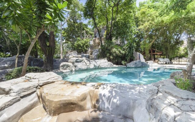 Saksaitarn Resort by OYO Rooms