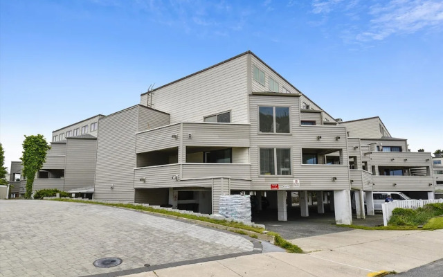 Mariners Court 223 by Long & Foster