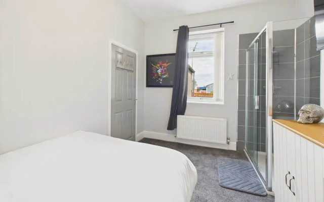 Host Stay Crosby House