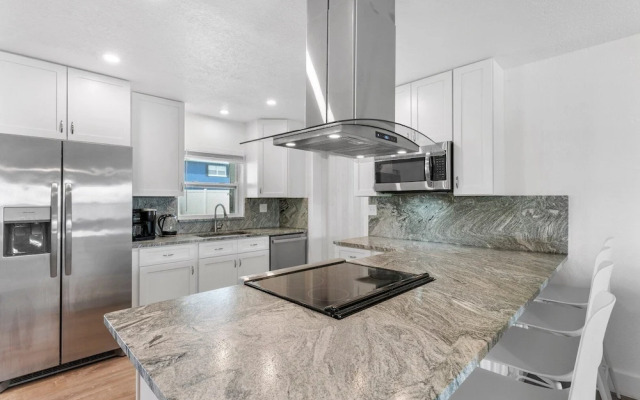 673 Bermuda Rd