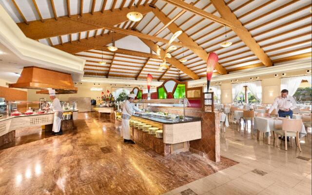 Viva Suites & Spa 16+