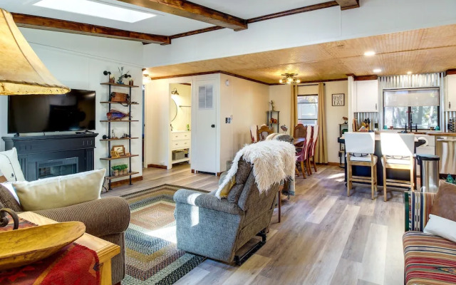 Pinetop-lakeside Cabin Rental: Porch & Fire Pit!