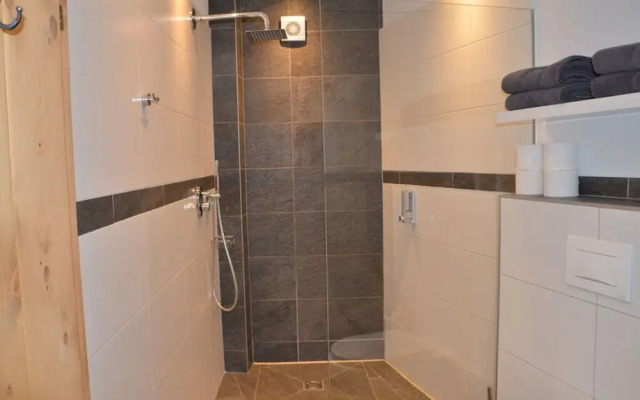 Holiday Apartment Alpengluhen