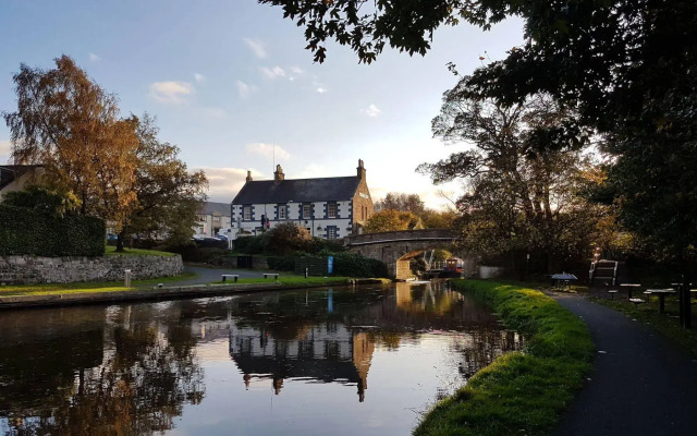 The Bridge Inn