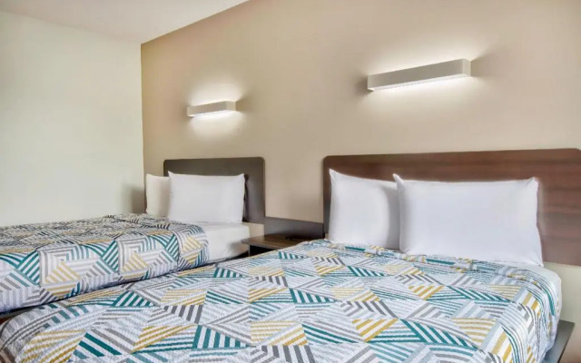 Motel 6 Pleasanton, CA