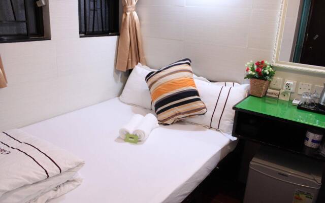 Happy Bee Hostel