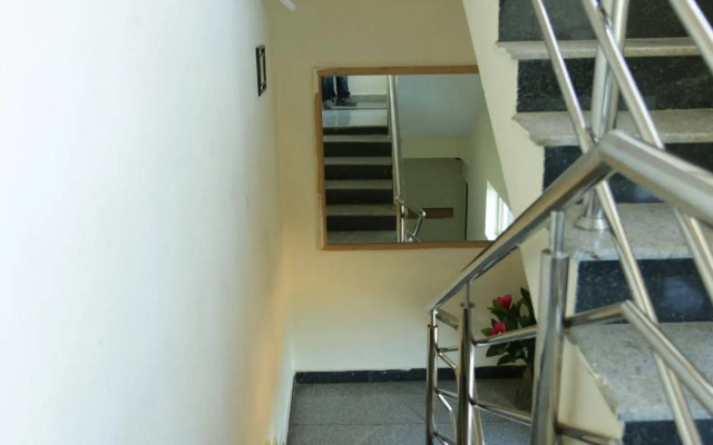 Ample Inn
