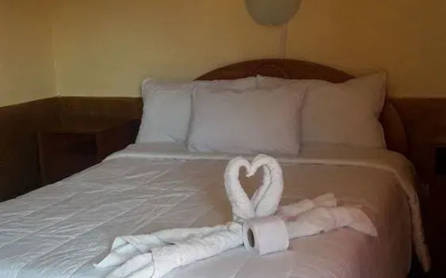 Yuri's Sanbleño II Hostel