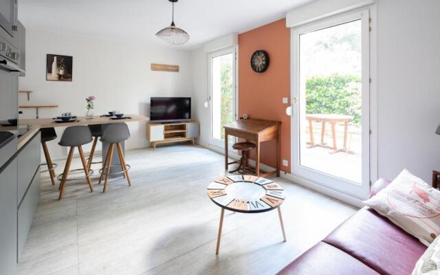 Idéal couple Jacuzzi et jolie cour intérieure