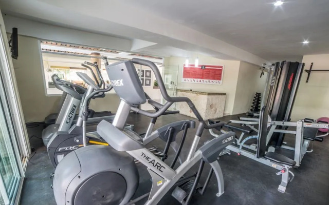 Los Elefantes D409 by Globalia