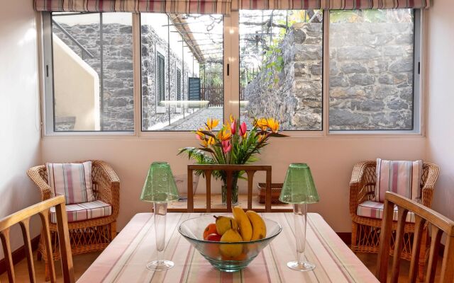 Charming Restored Stone Cottage In Funchal Centre   Loja Da Lenha