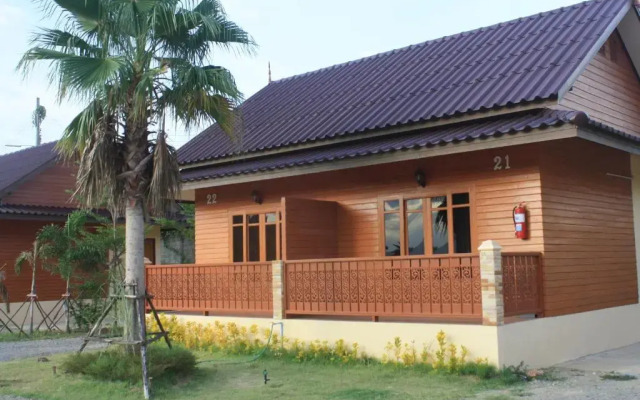 Ban Suan Kulap Keaw Resort