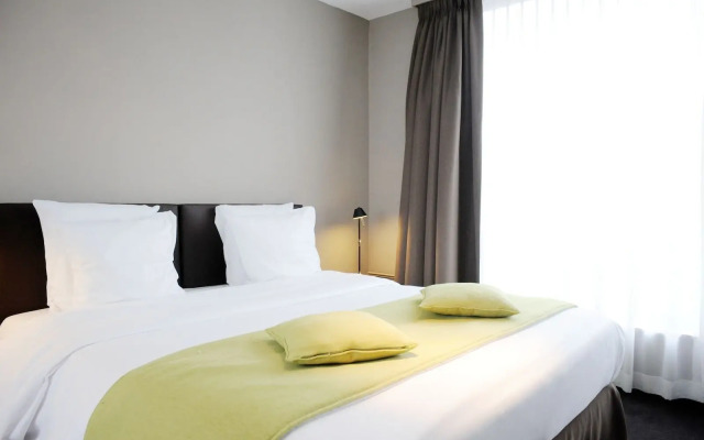 9 Hotel Chelton