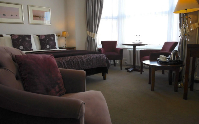 Redstone Guest House