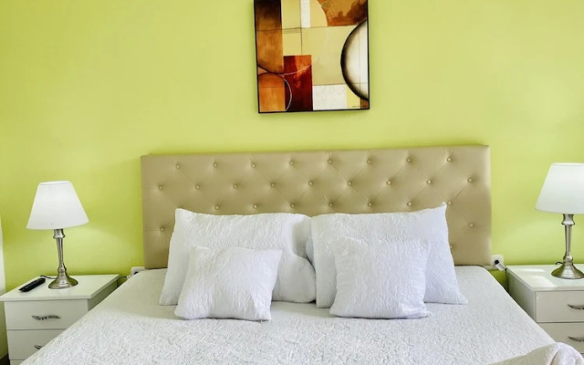 Hotel West California