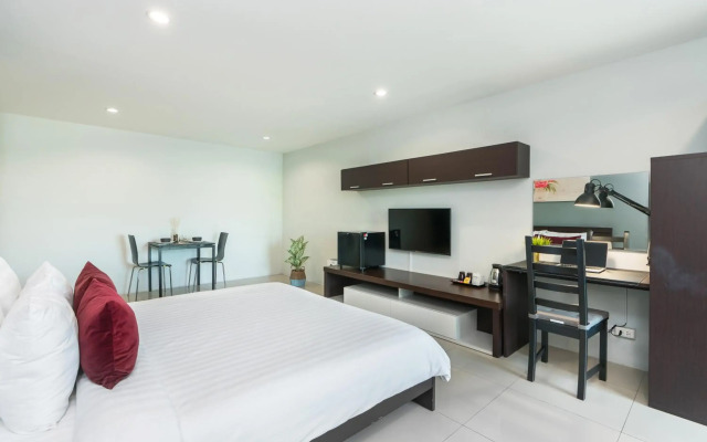 De Botan Srinakarin Hotel & Residence